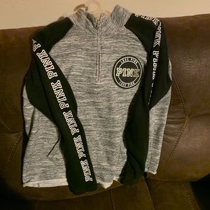 Pink brand sweater size large, like new